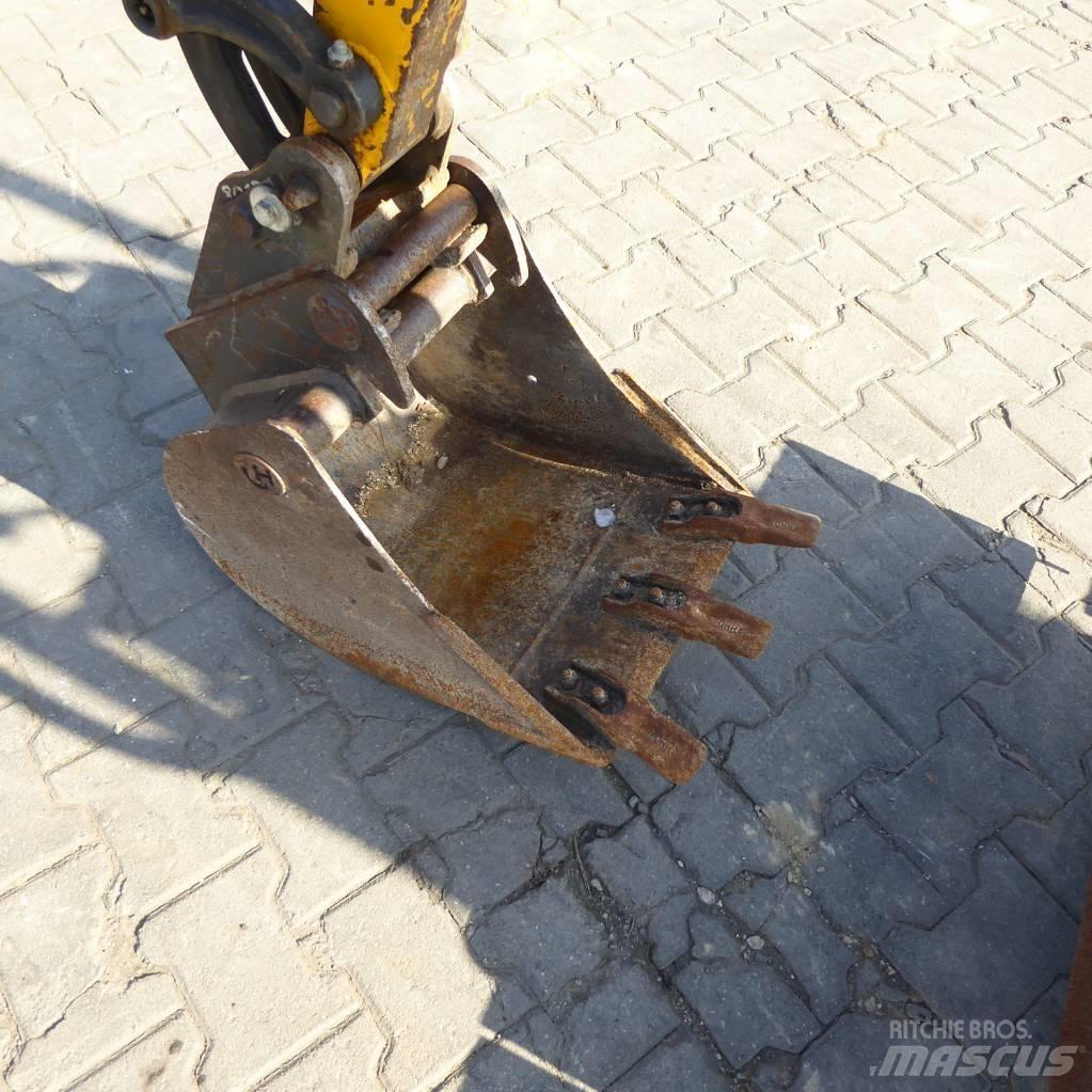JCB 8010 CTS Miniescavatori