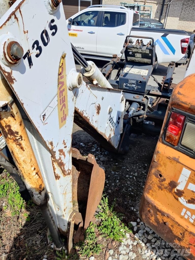 Bobcat S750 Retroescavatori