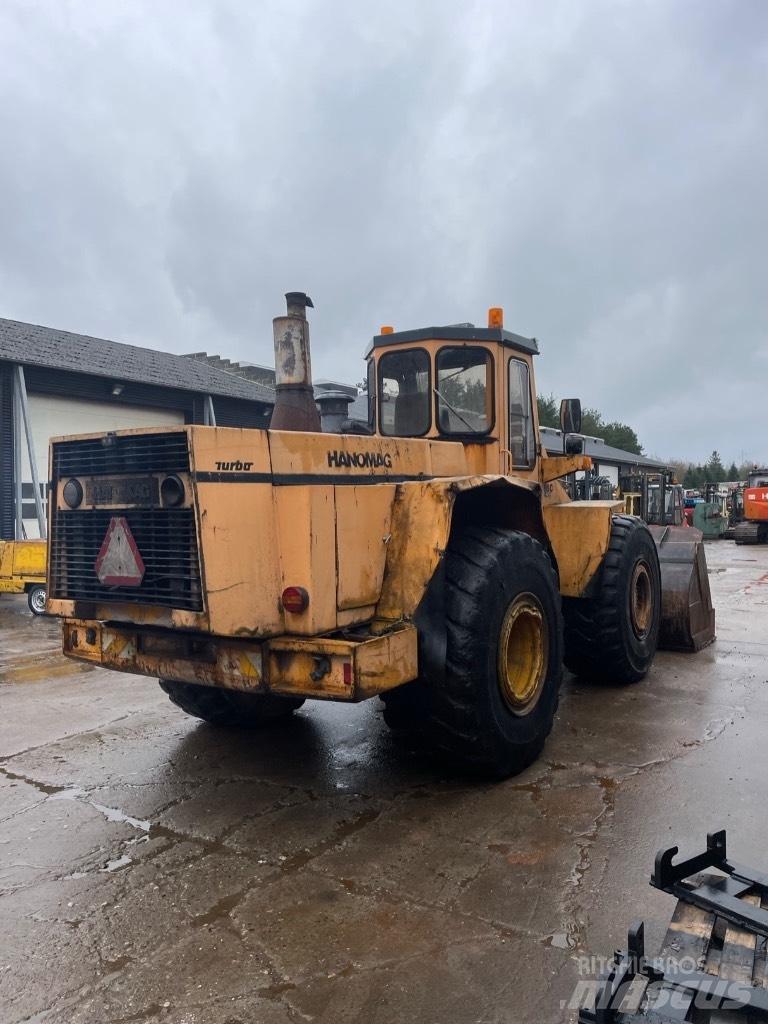 Hanomag 66c Pale gommate