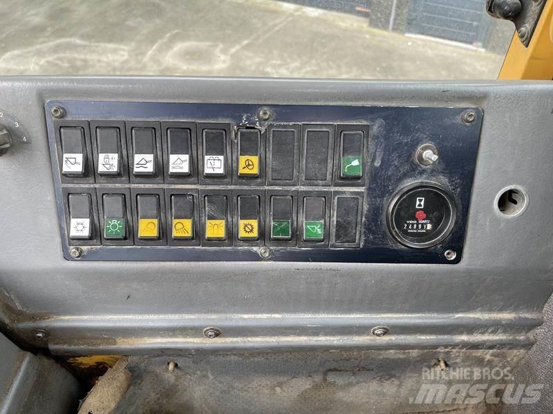 Volvo L 70 C Pale gommate