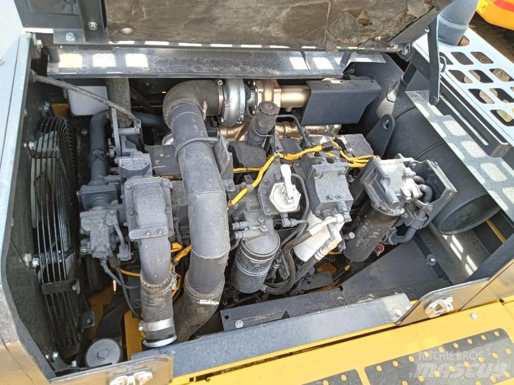 Komatsu PC 450-8 Escavatori cingolati