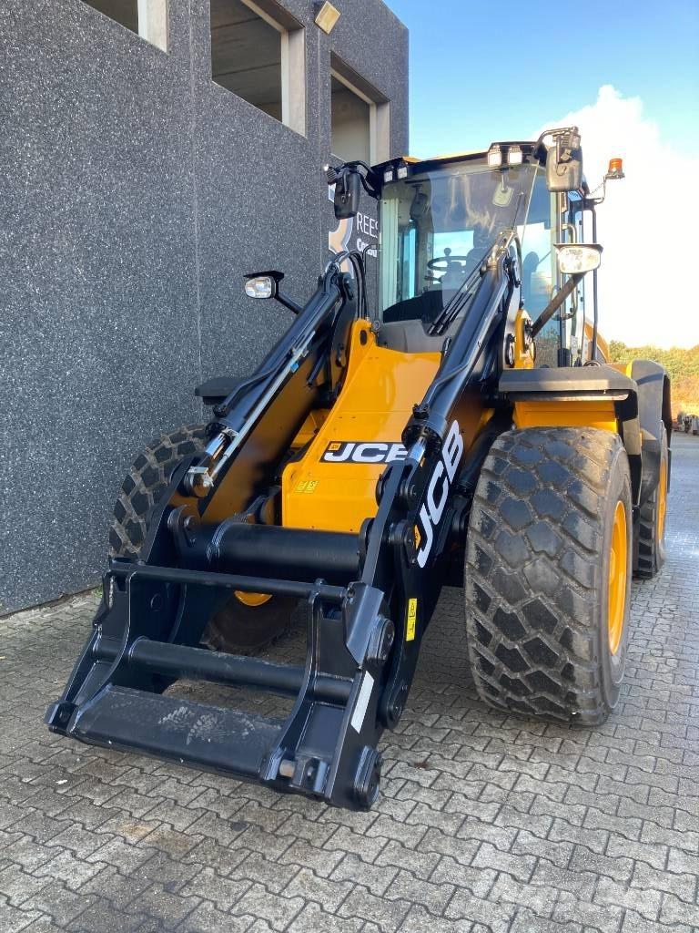 JCB 457 - Fabriksny Pale gommate