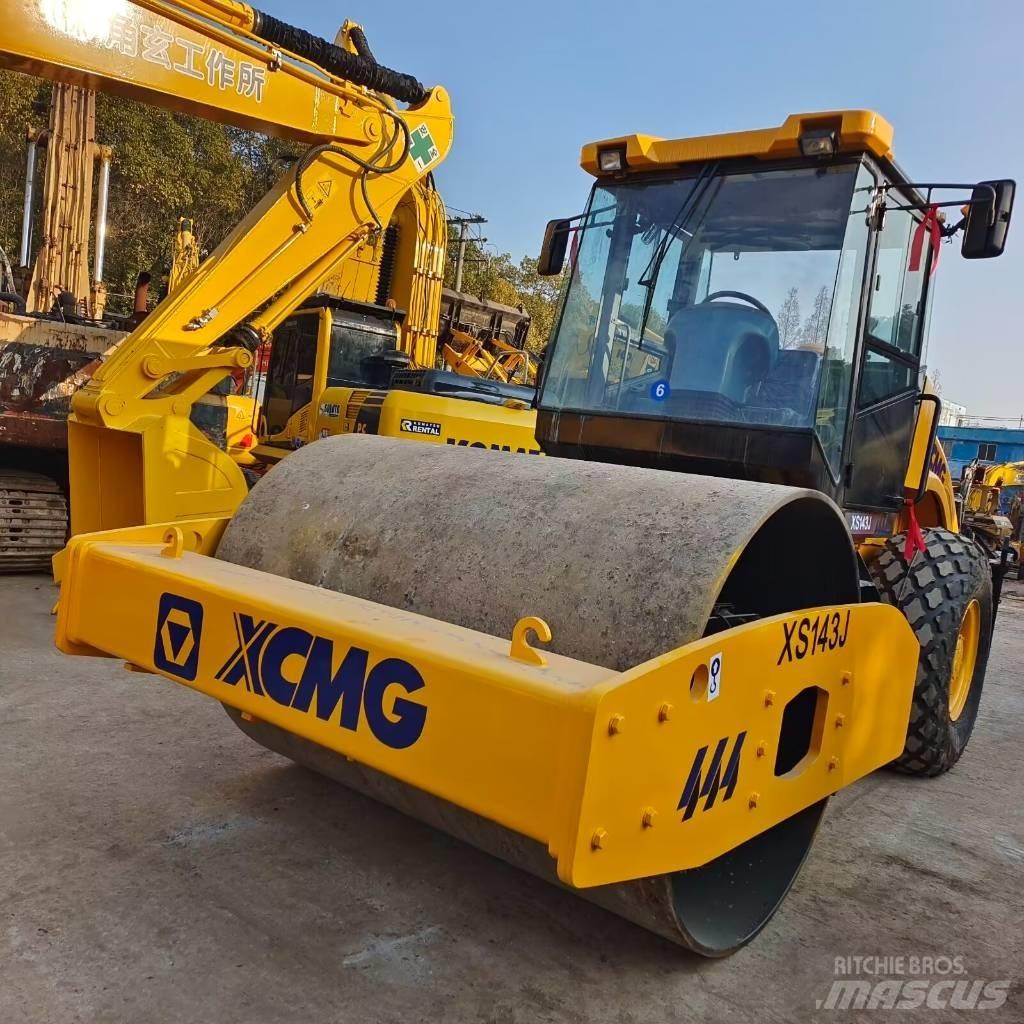 XCMG XS 143J Rulli monotamburo