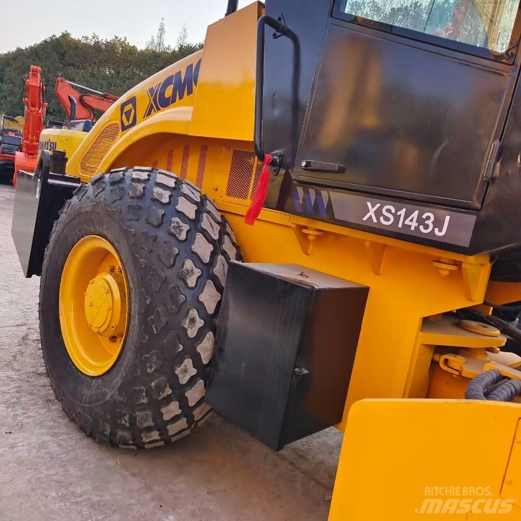 XCMG XS 143J Rulli monotamburo