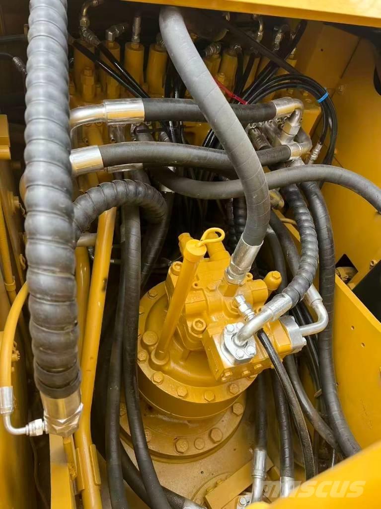 CAT 320 D2L Escavatori cingolati