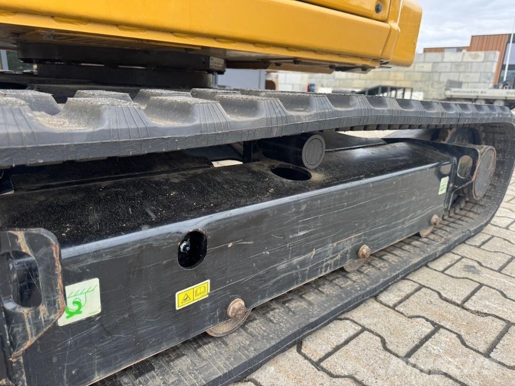 CAT 303.5 CR Miniescavatori