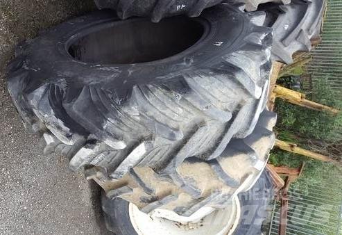  Pneus 13.6R24 Pneumatici, ruote e cerchioni