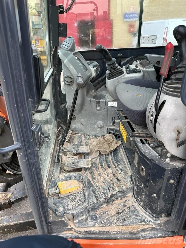 Hitachi ZX 65 US B-5 Miniescavatori