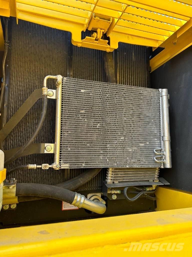 Komatsu PC 240 Escavatori cingolati