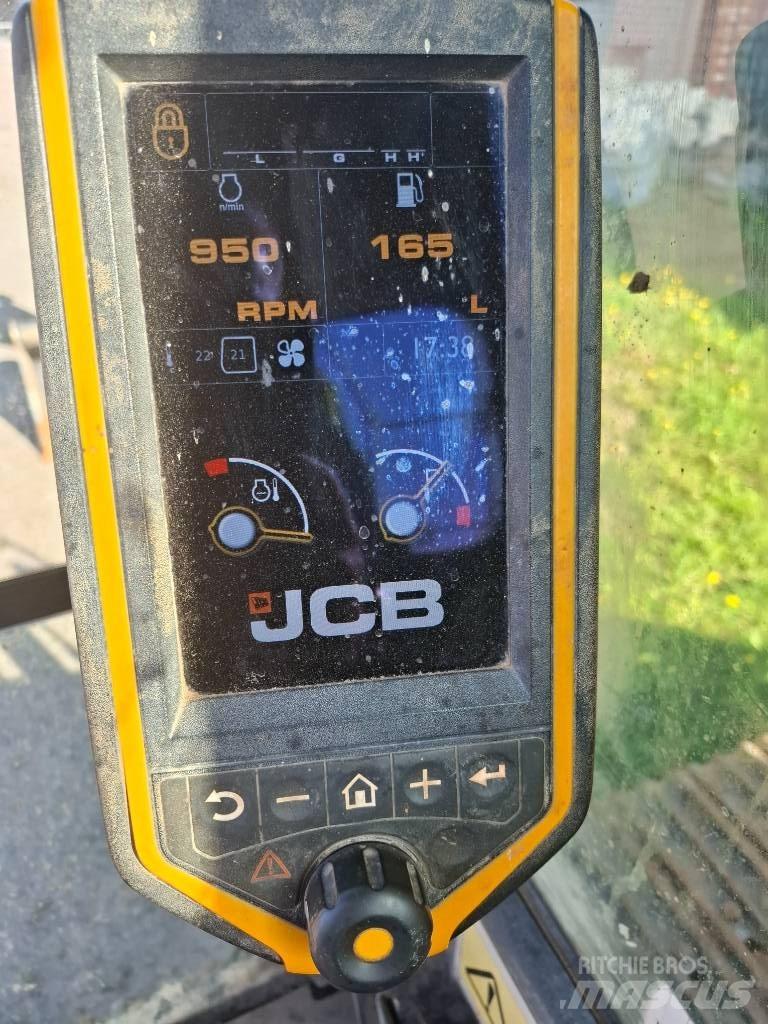 JCB JS 220 LC Escavatori cingolati