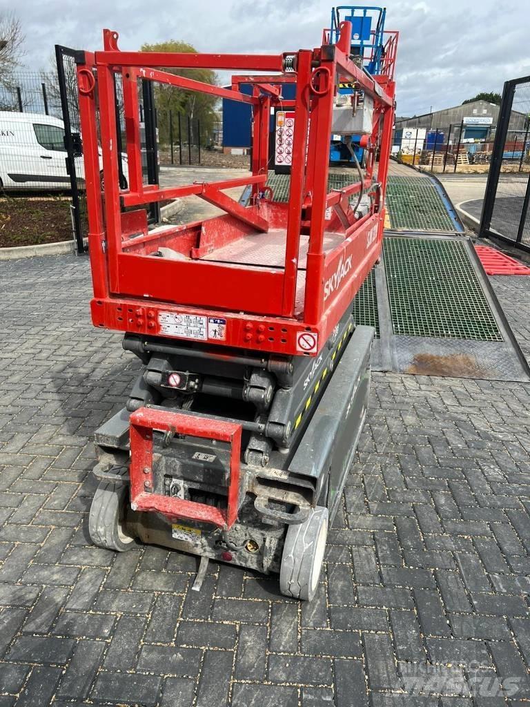 SkyJack SJ 3219 Piattaforme a pantografo