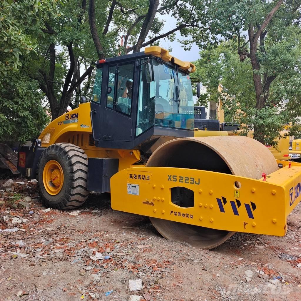 XCMG XS223J Rulli monotamburo