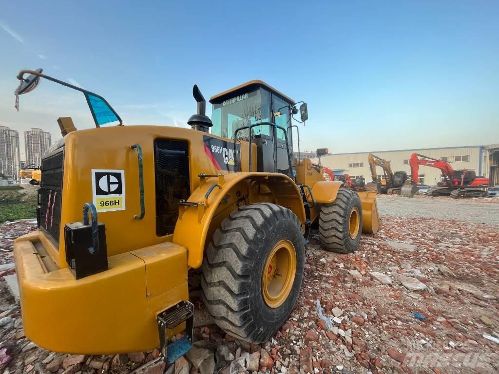 CAT 966H Pale gommate