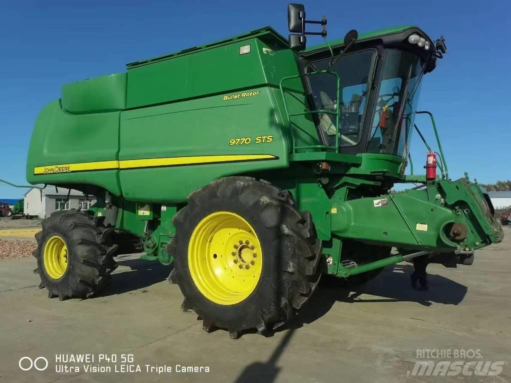John Deere 9770 STS Mietitrebbiatrici