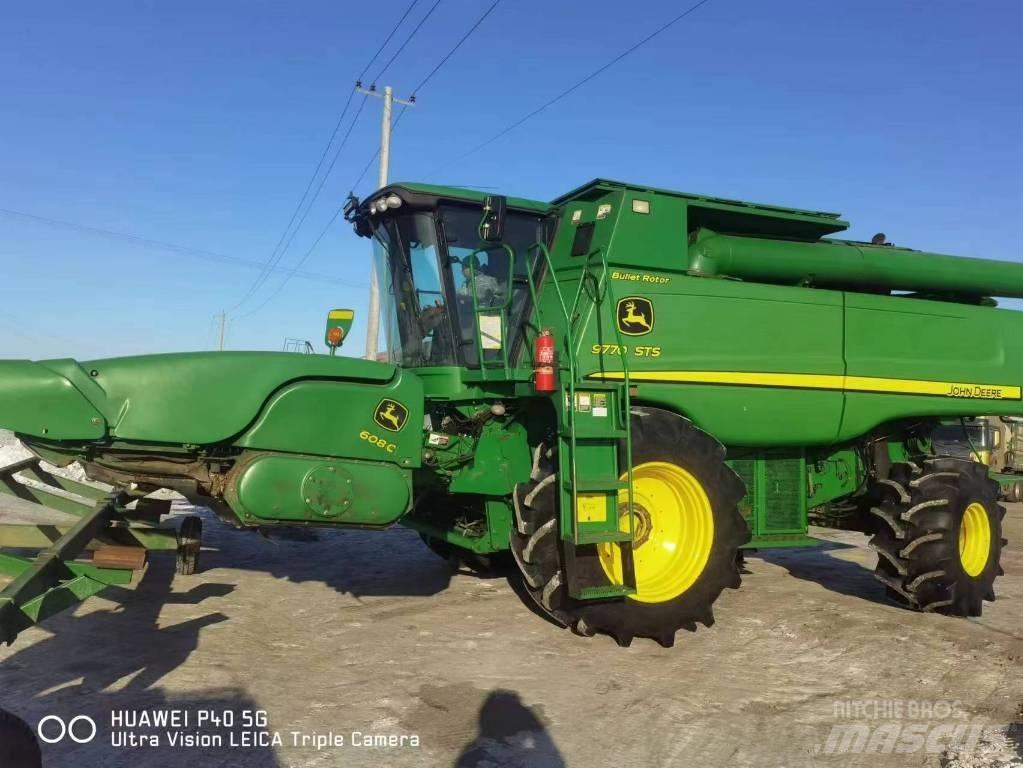 John Deere 9770 STS Mietitrebbiatrici