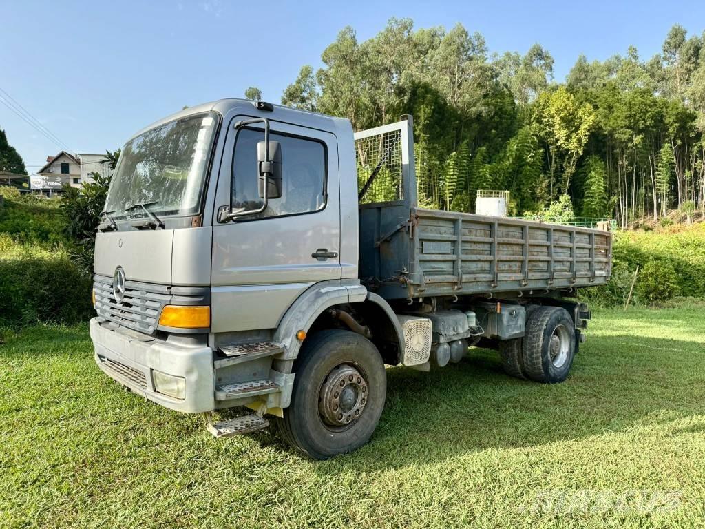 Mercedes-Benz 1828 Camion ribaltabili