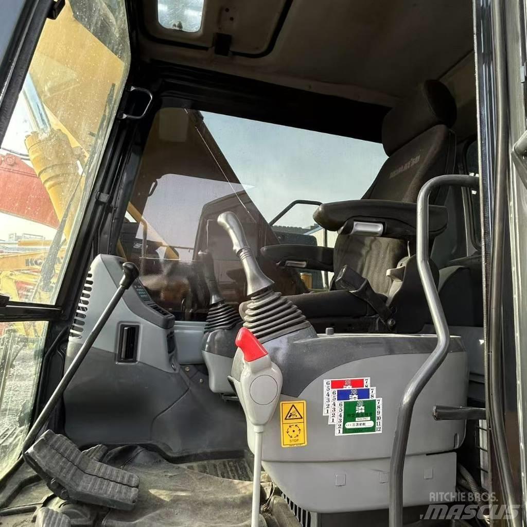Komatsu 160-7 Escavatori cingolati