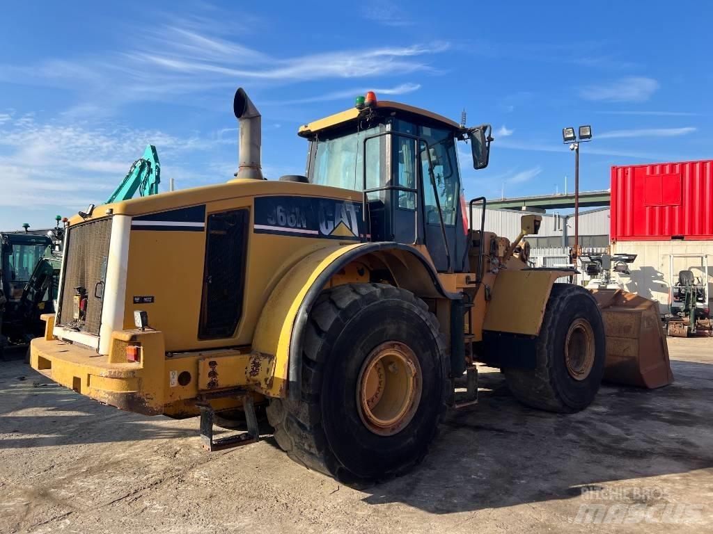 CAT 966 H Pale gommate