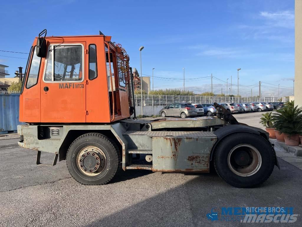 Mafi MT 30 Trattori portuali