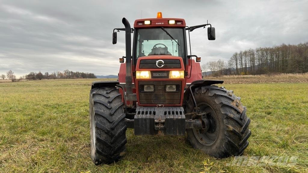 Case IH 7220 Magnum Trattori