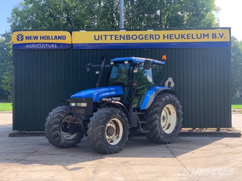 New Holland TM 125 Trattori