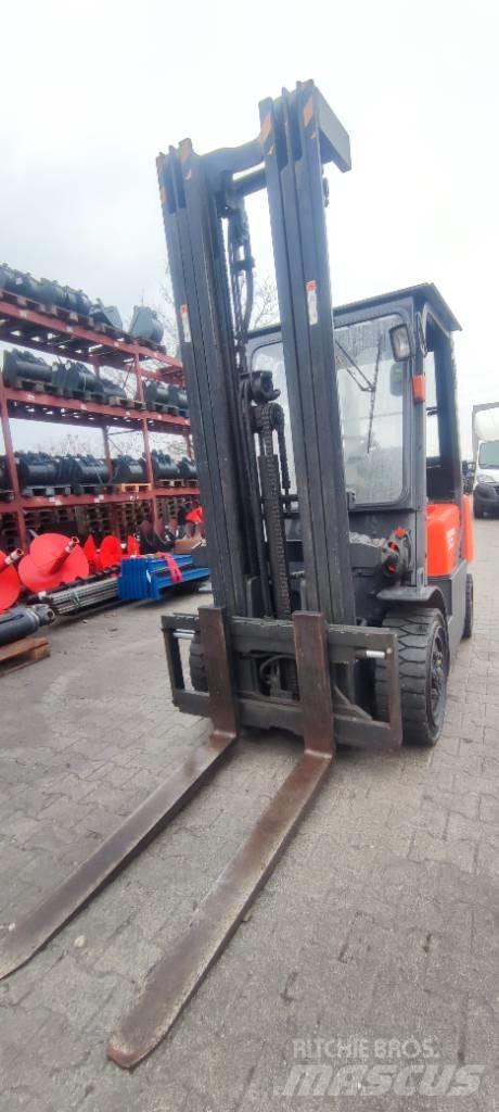 Doosan D 30 G Carrelli elevatori diesel
