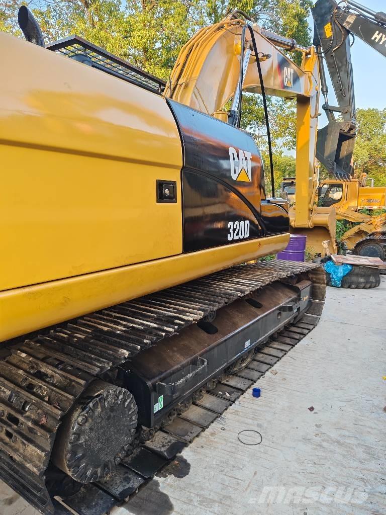 CAT 320d Escavatori cingolati