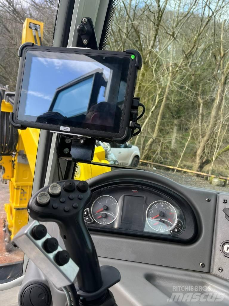 Menzi Muck M515 Escavatori speciali