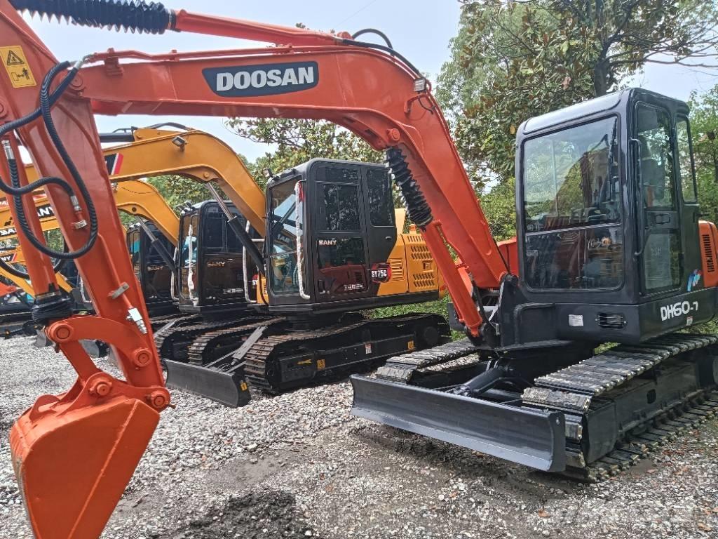 Doosan DH 60 Escavatori cingolati