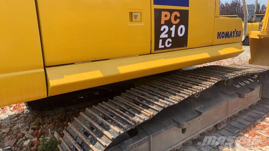 Komatsu PC 210 LC Escavatori cingolati