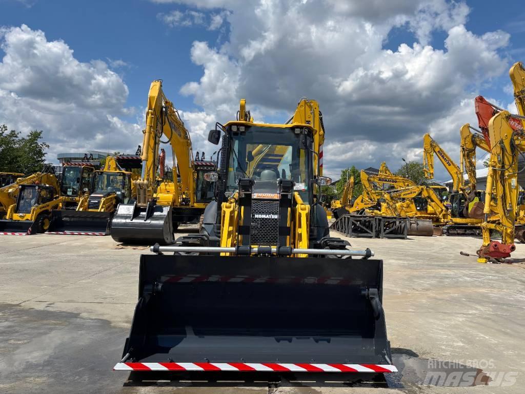 Komatsu WB93R-8E0 Terne