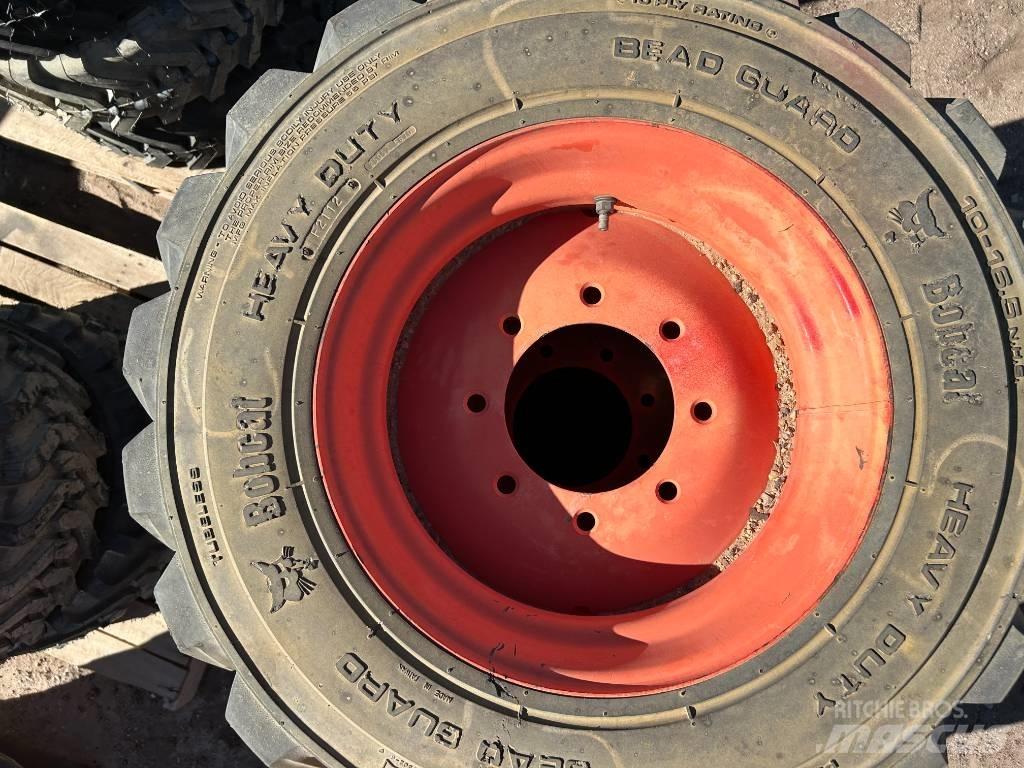 Bobcat 10x16.5 Tires Pneumatici, ruote e cerchioni