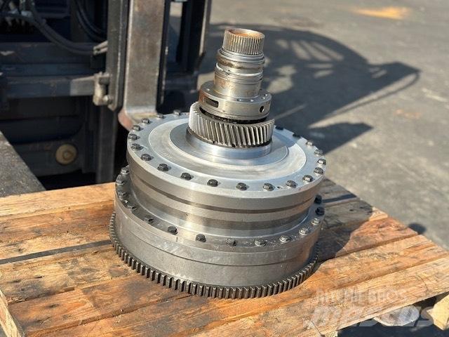 CAT 725 ZMIENNIK Componenti idrauliche