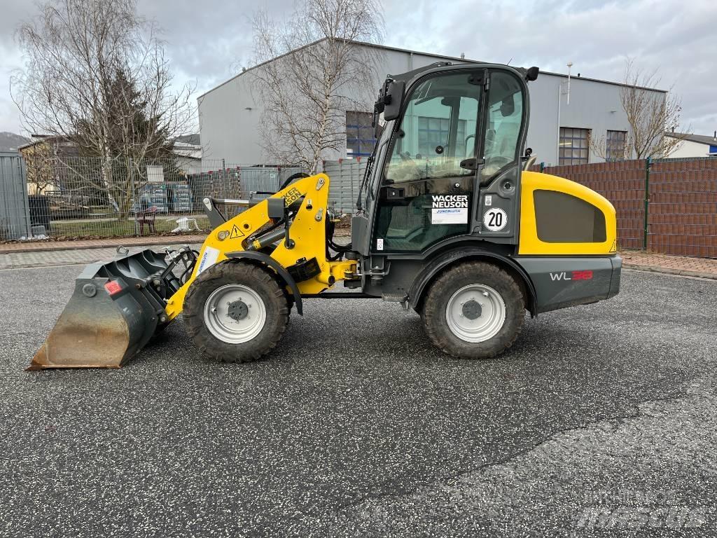 Wacker Neuson WL 38 Pale gommate