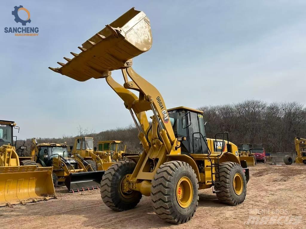 CAT 966 H Pale gommate