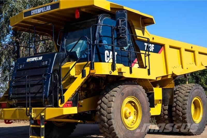 CAT 773F Camion altro