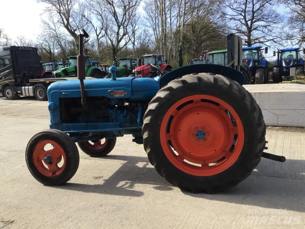 Fordson Power Major Trattori