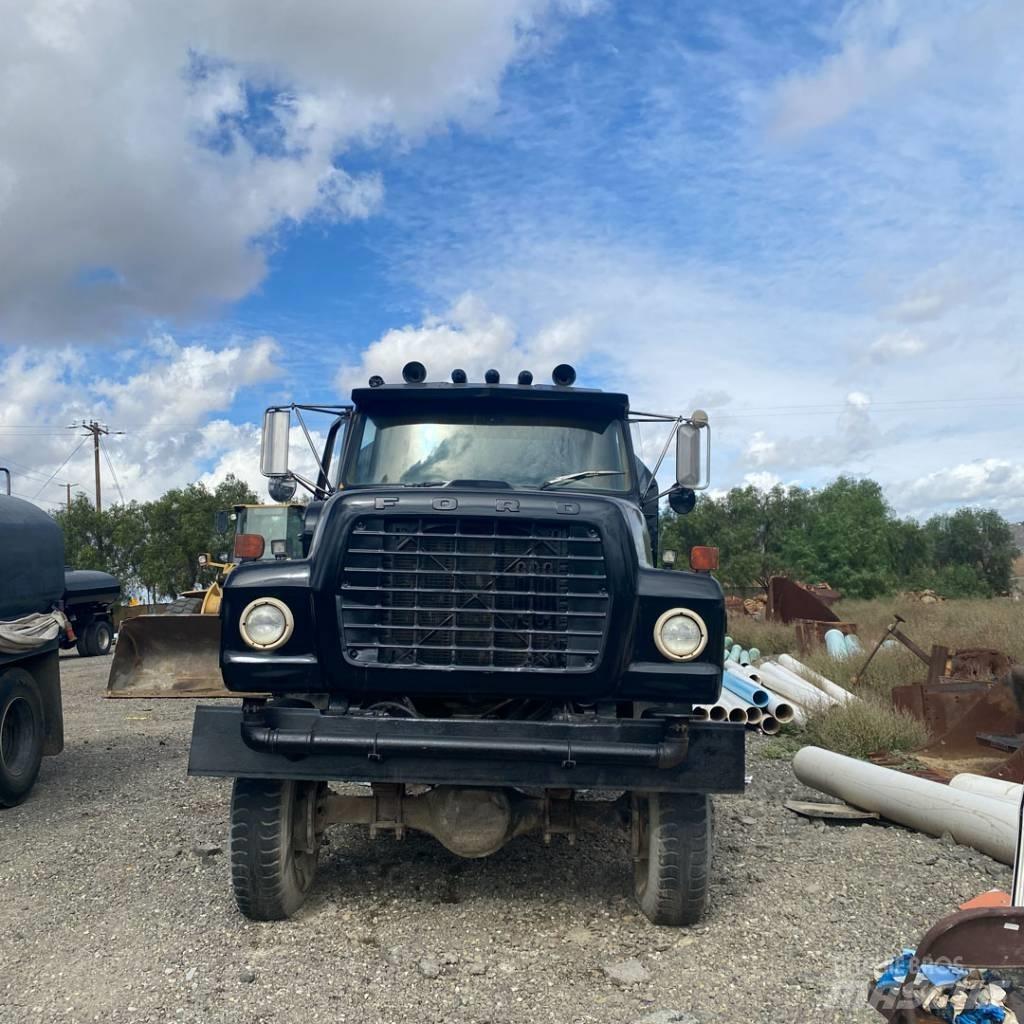 Ford 6 x 6 Autocisterne