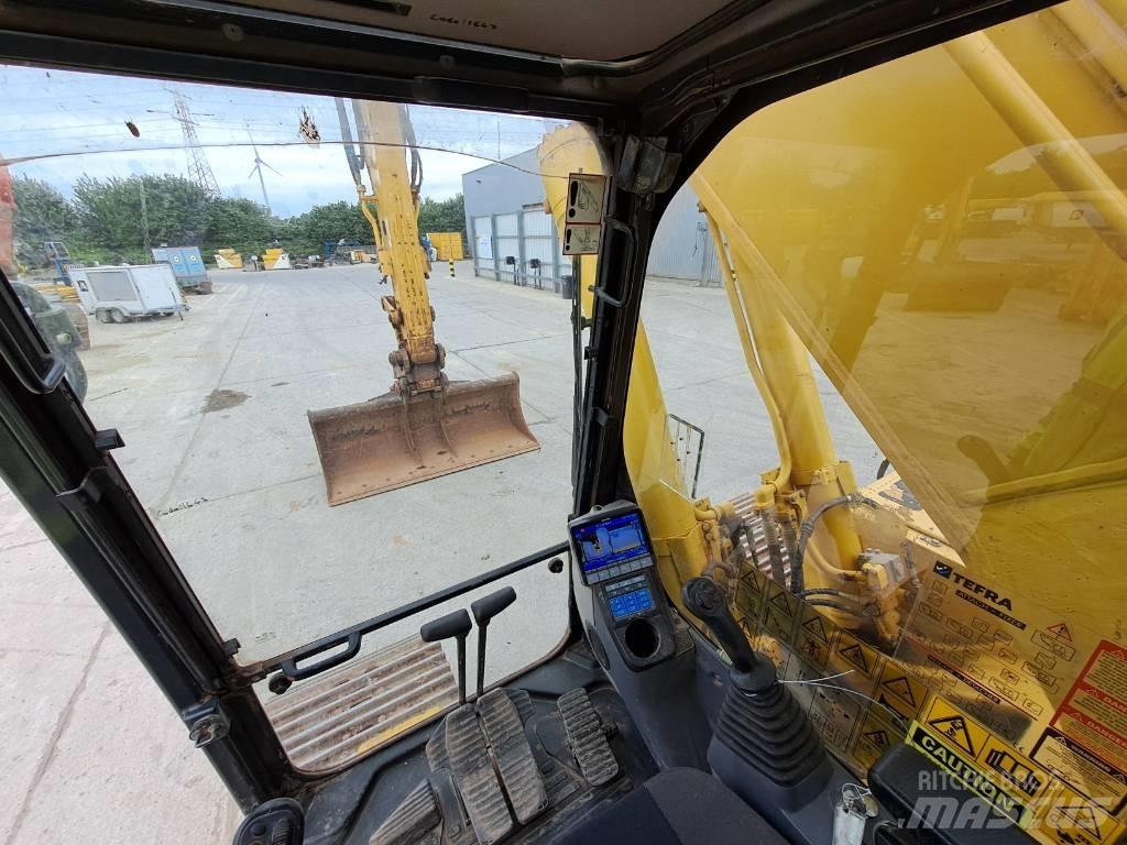 Komatsu HB365LC-3 Escavatori cingolati
