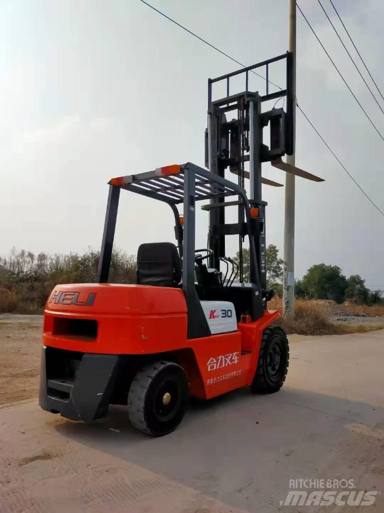 Heli CPCD 30 Carrelli elevatori diesel