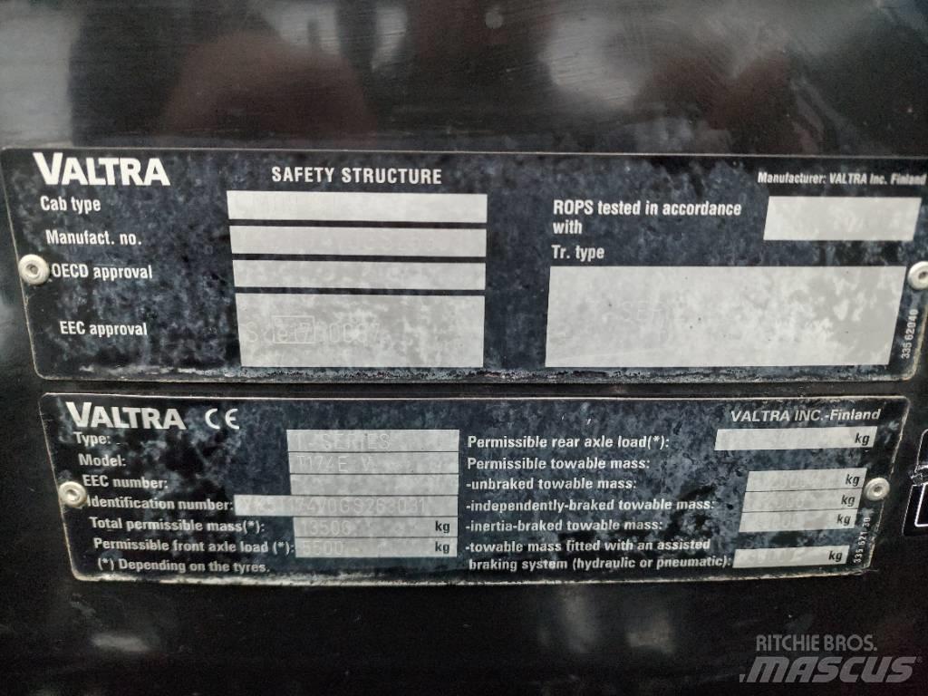Valtra T 174 VERSU Trattori
