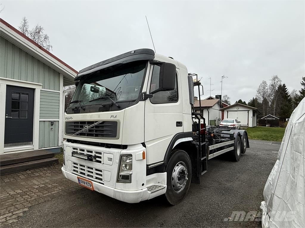 Volvo FM12 6x2 Camion con gancio di sollevamento
