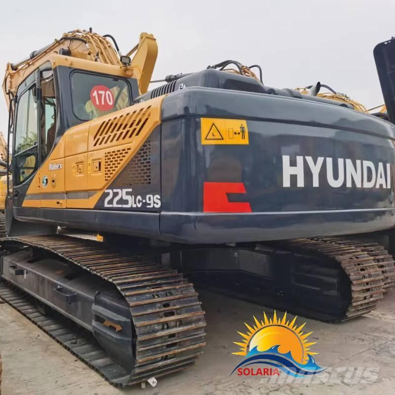 Hyundai R225LC Escavatori cingolati