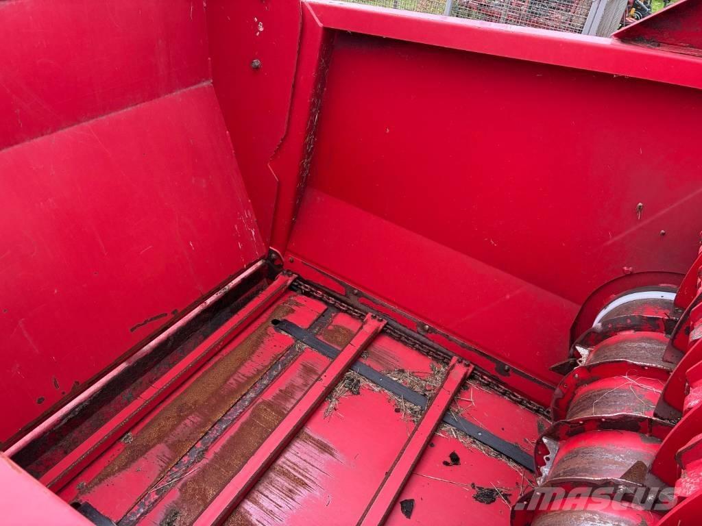 Kverneland 853 Pro Trinciatrici, tagliatrici e srotolatrici per balle