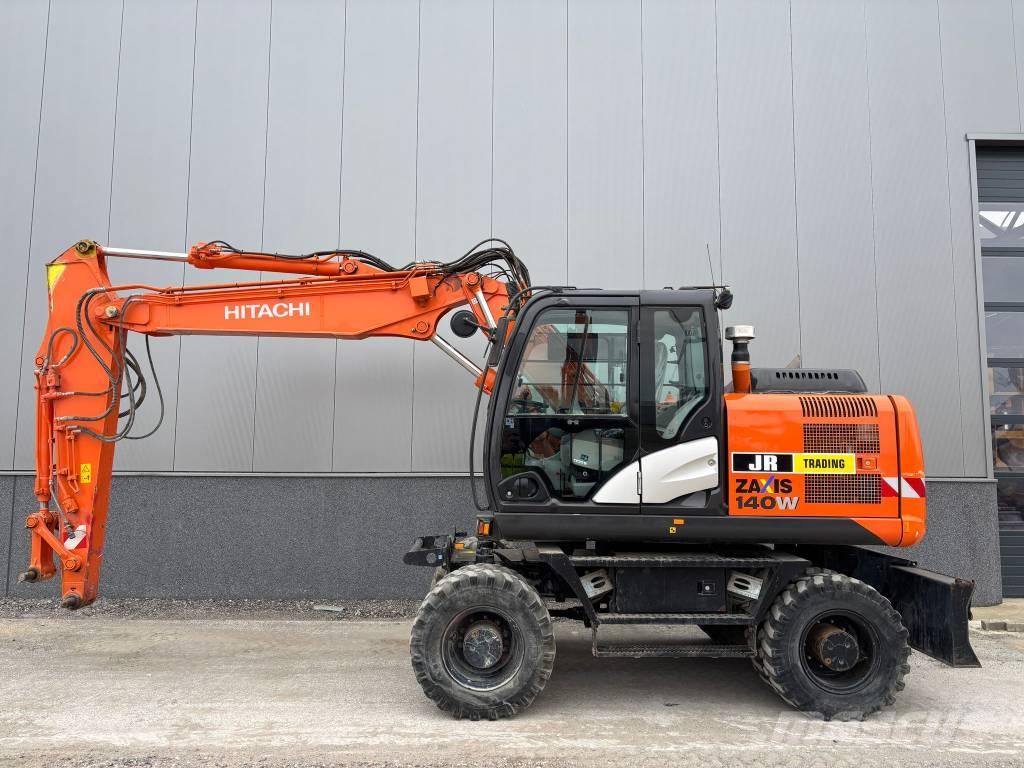 Hitachi ZX 140 W-5B Escavatori gommati