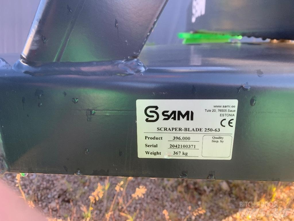 Sami 250-63 Grader