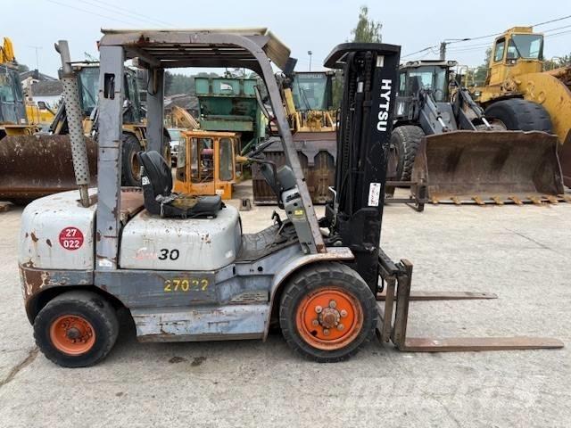 Hytsu S100 30 Carrelli elevatori diesel