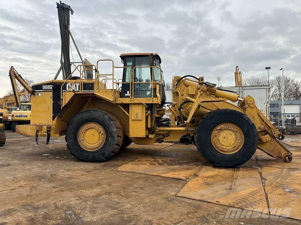 CAT 988 G Pale gommate