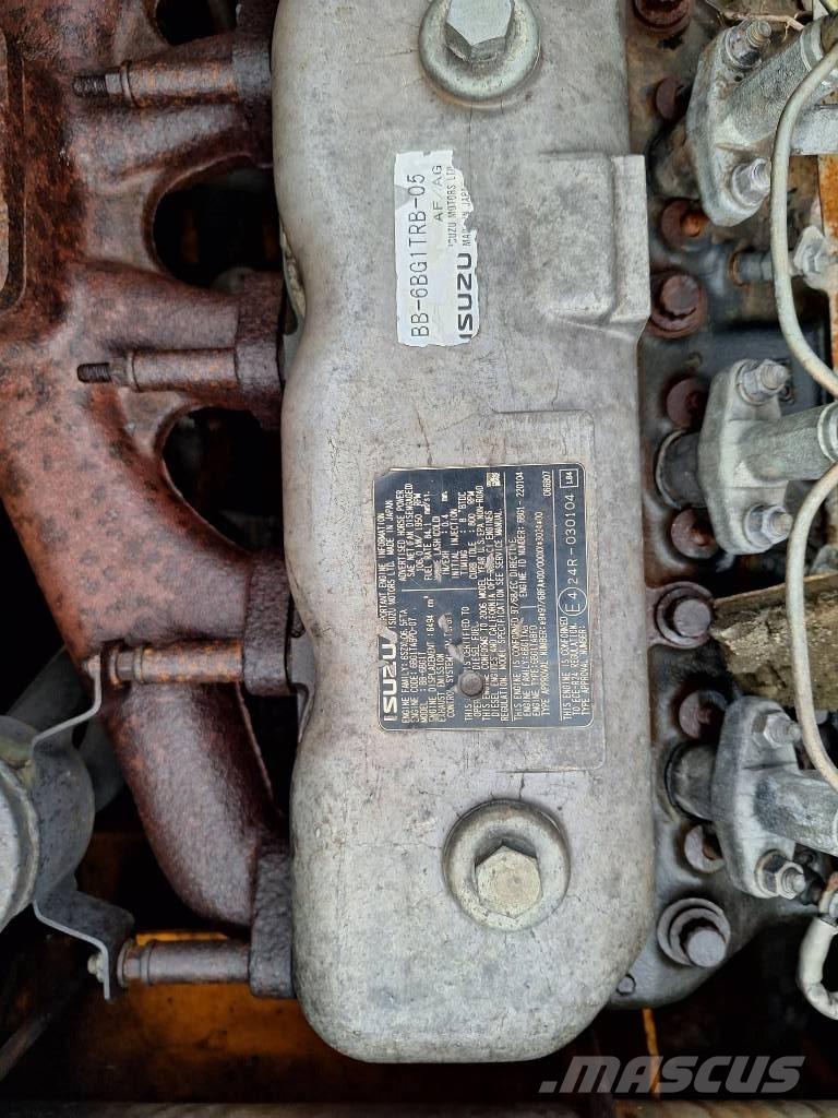 JCB JS 220 LC Escavatori cingolati