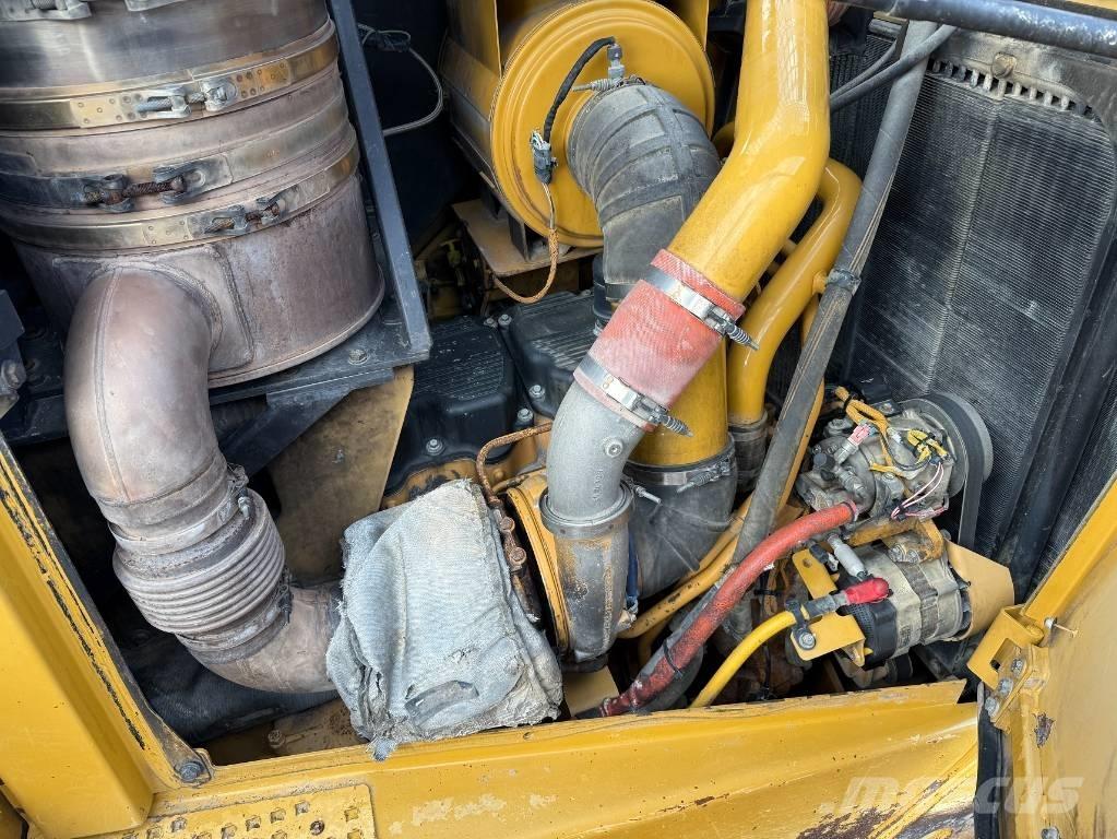 CAT D 8 T LGP Dozer cingolati